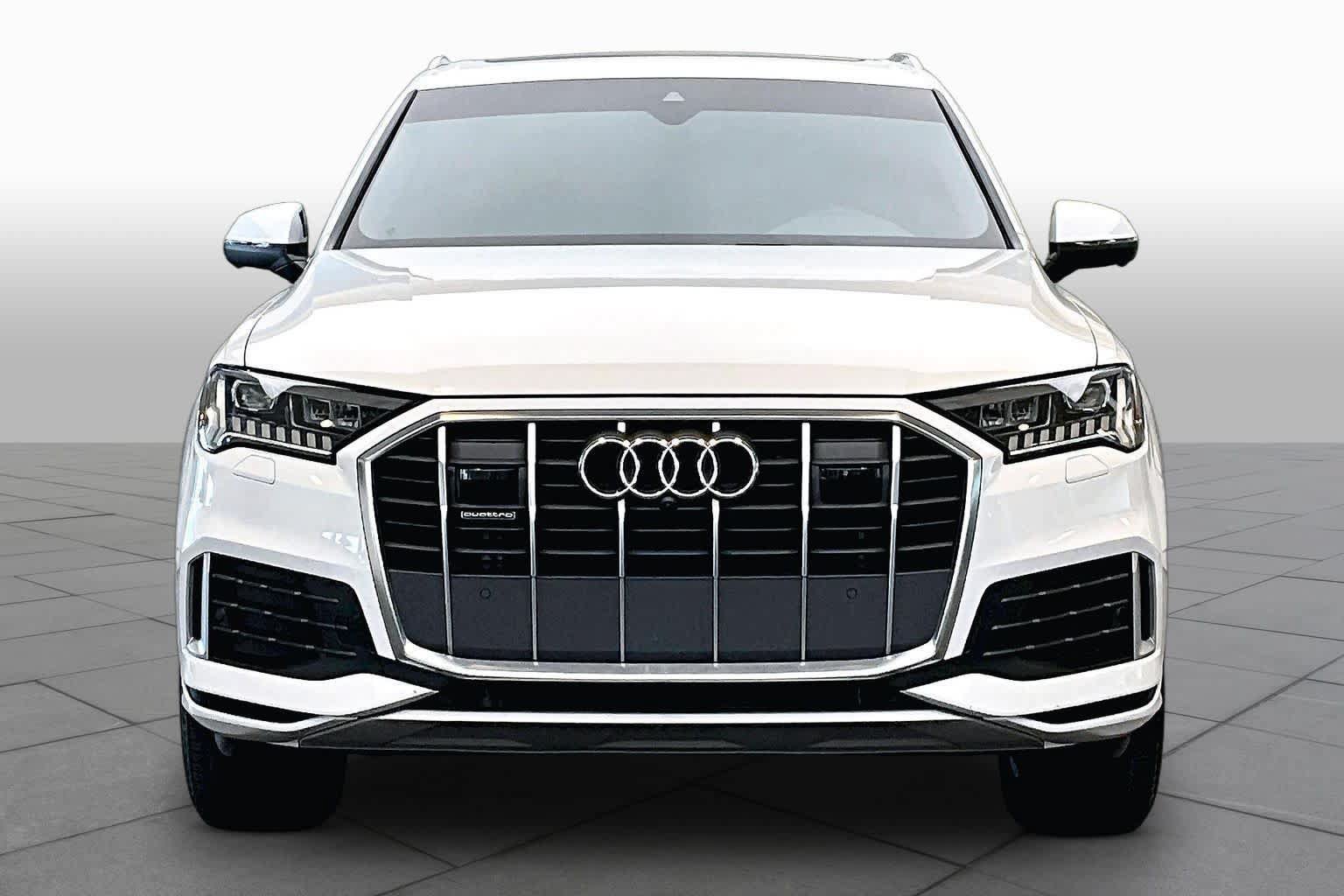 Used 2023 Audi Q7 2.0T Premium Plus w/ Premium Plus Package AWD/4WD image 4