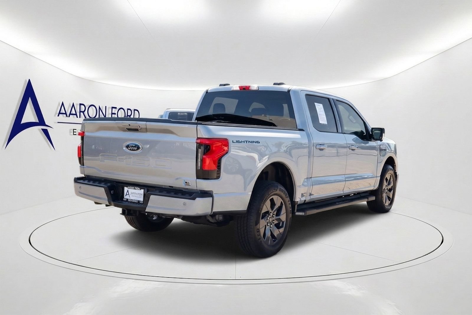 Used 2023 Ford F150 Lightning XLT w/ Equipment Group 312A High AWD/4WD image 4