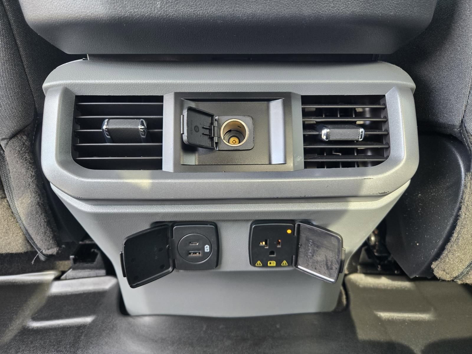 Used 2023 Ford F150 Lightning XLT image 29