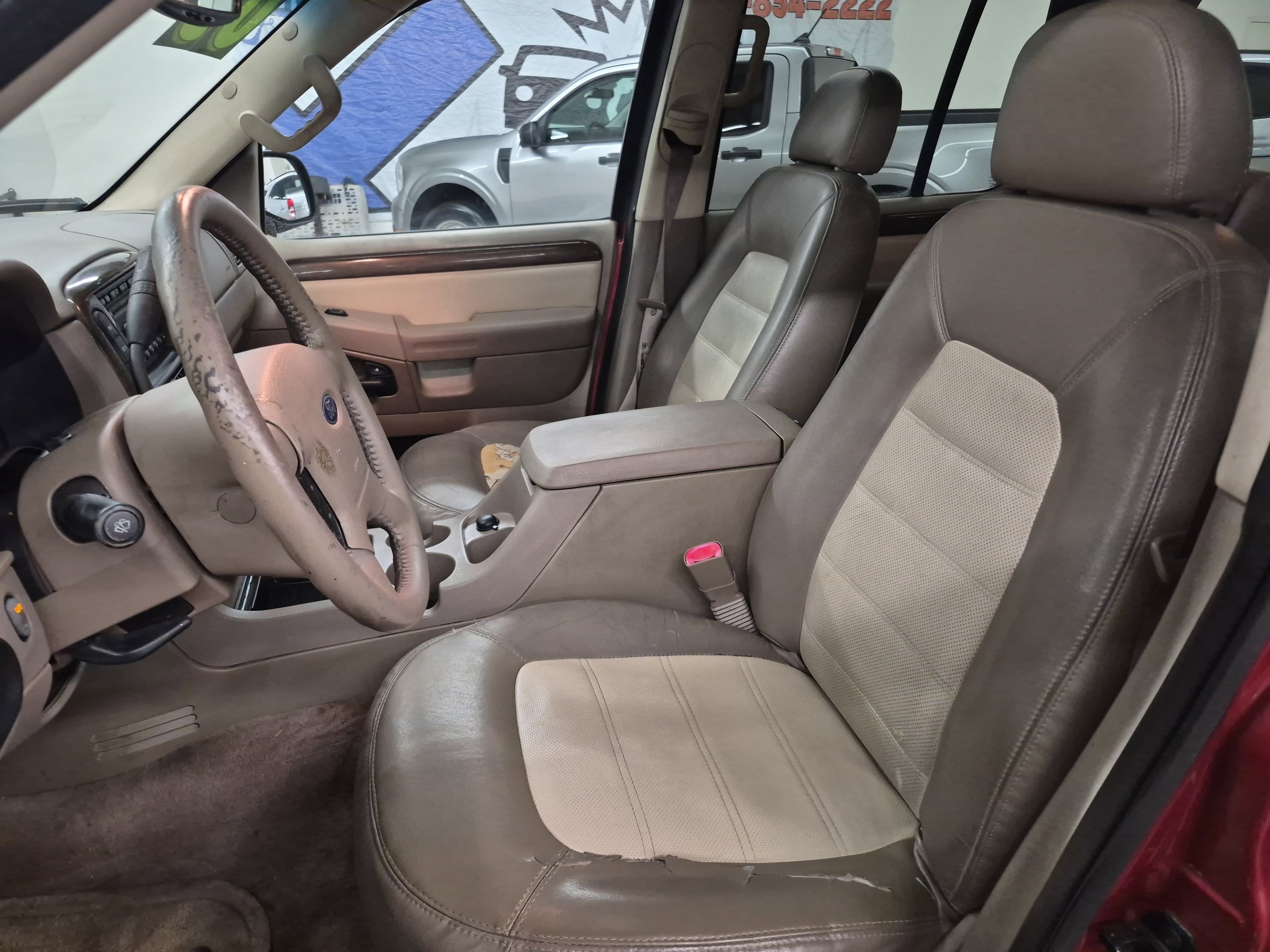 Used 2003 Ford Explorer Eddie Bauer image 10