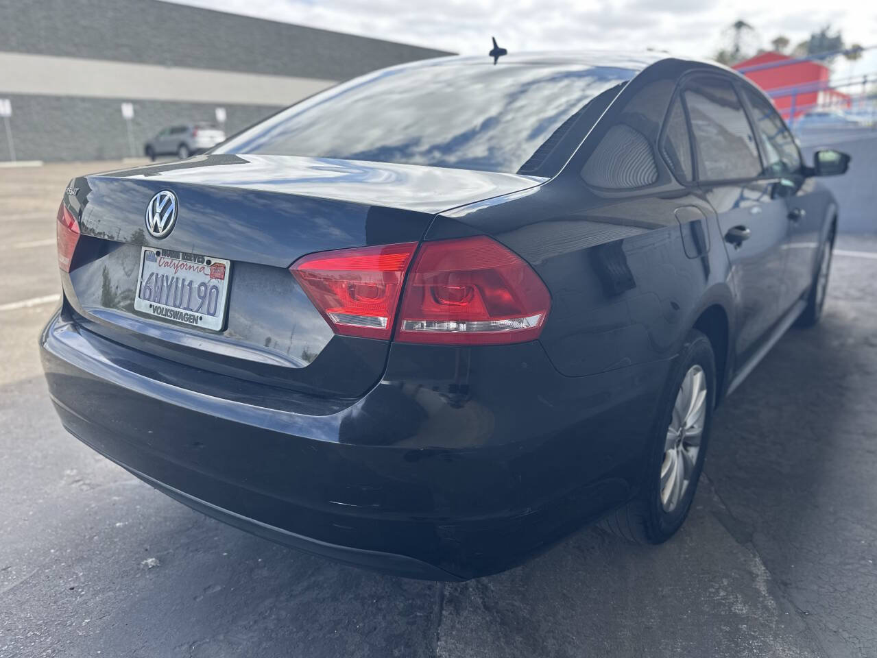 Used 2012 Volkswagen Passat 2.5 S FWD image 3