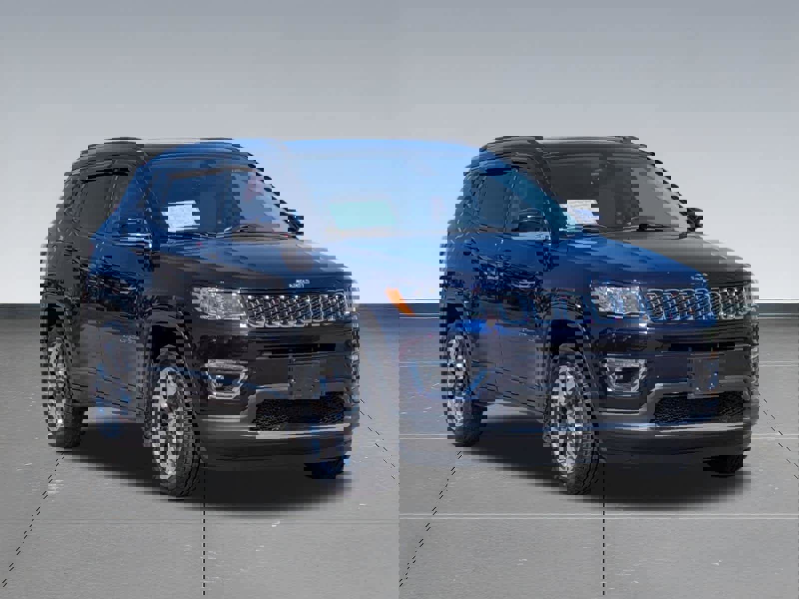 Used 2018 Jeep Compass Limited w/ Navigation Group FWD image 7