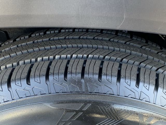 Used 2023 Toyota Highlander XLE image 37