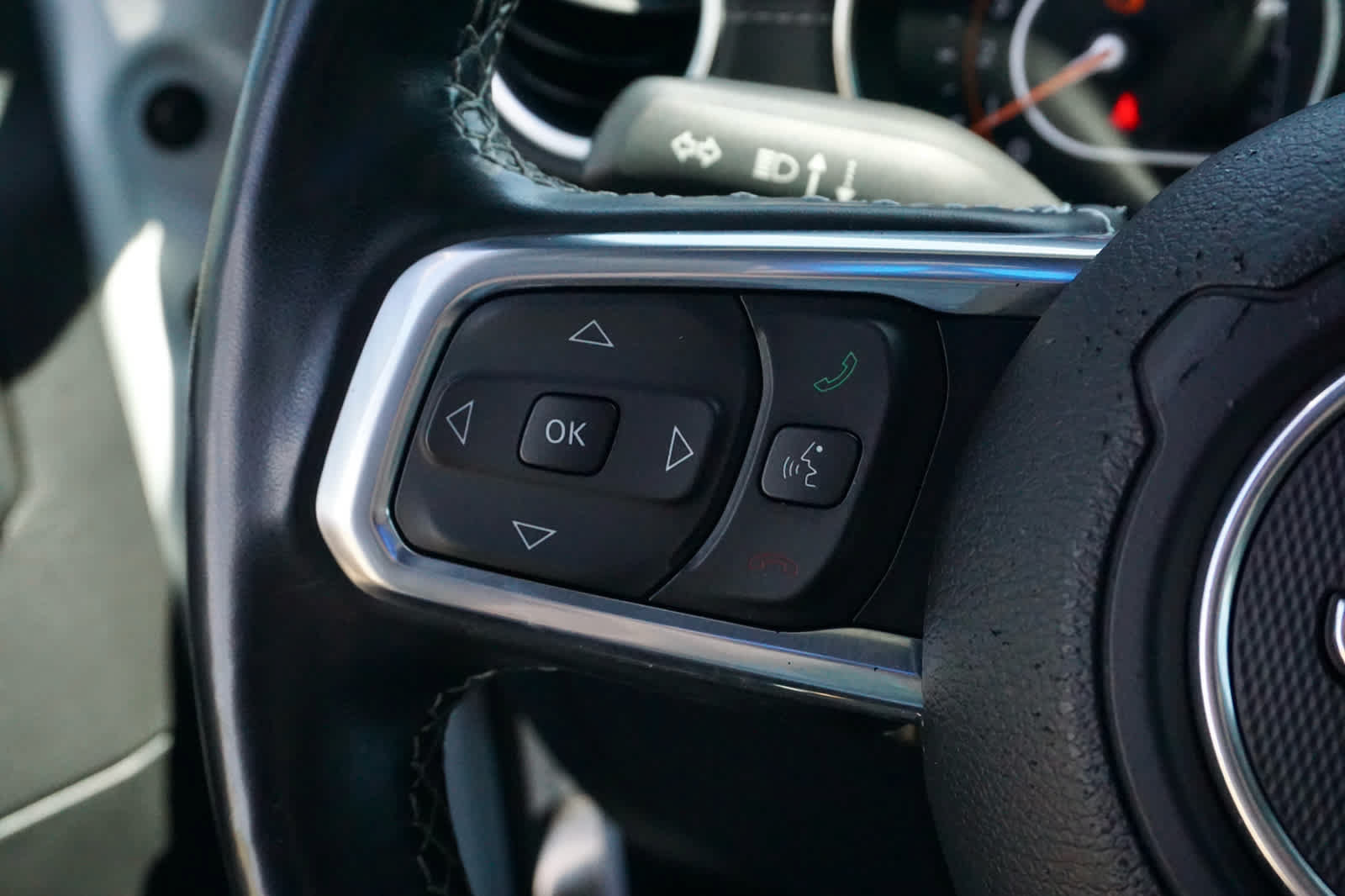 Used 2021 Jeep Wrangler Unlimited Sahara AWD/4WD image 19