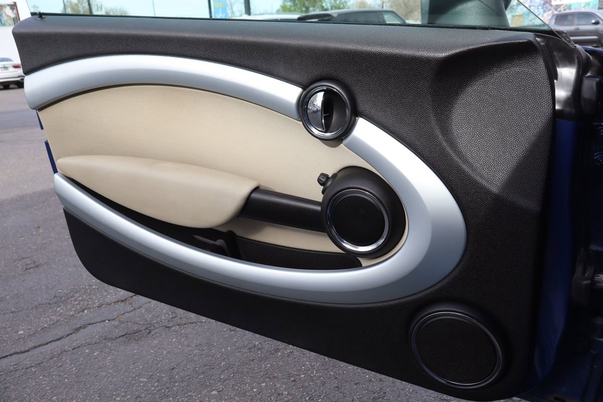 Used 2012 MINI Cooper Roadster S image 16