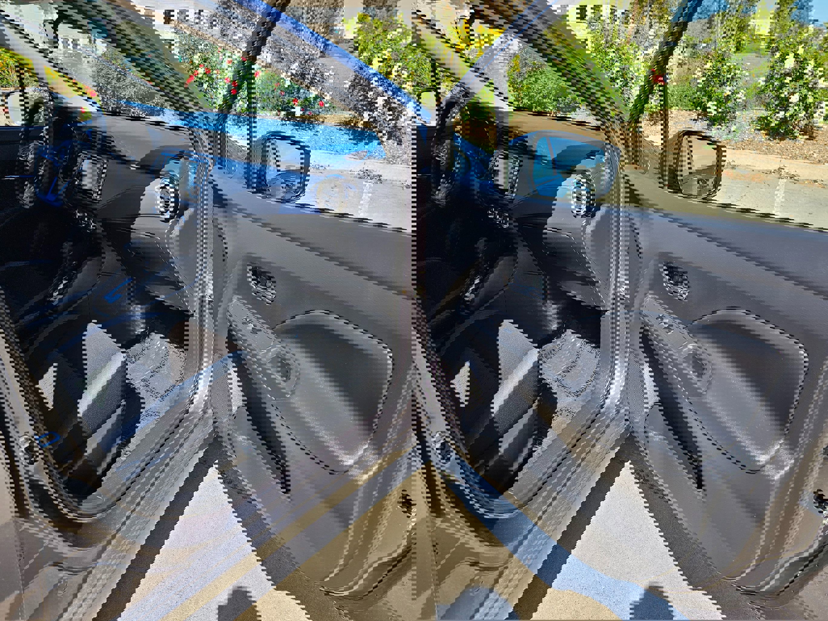 Used 2024 Nissan Versa SV image 28