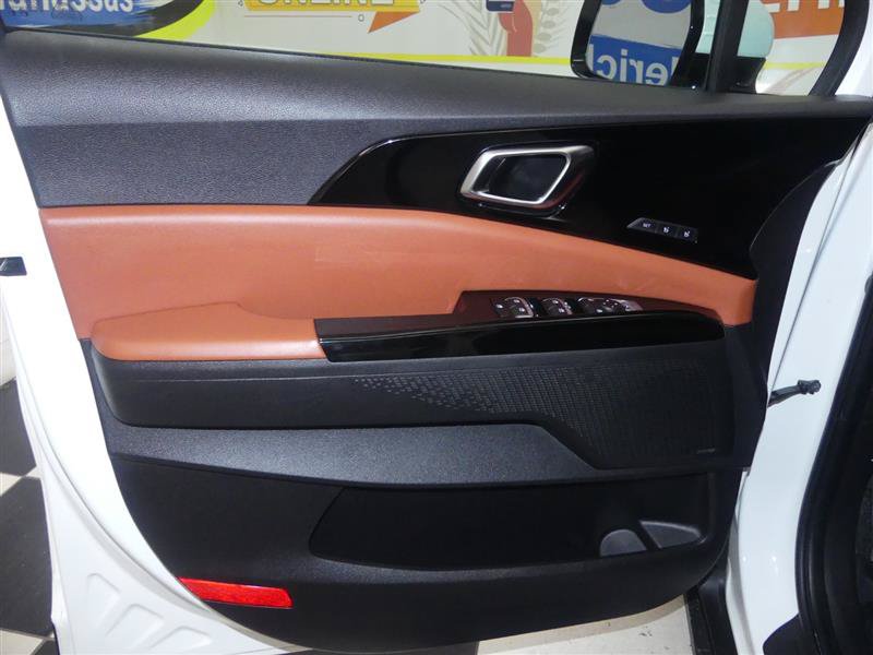 Used 2024 Kia Carnival SX Prestige FWD image 28