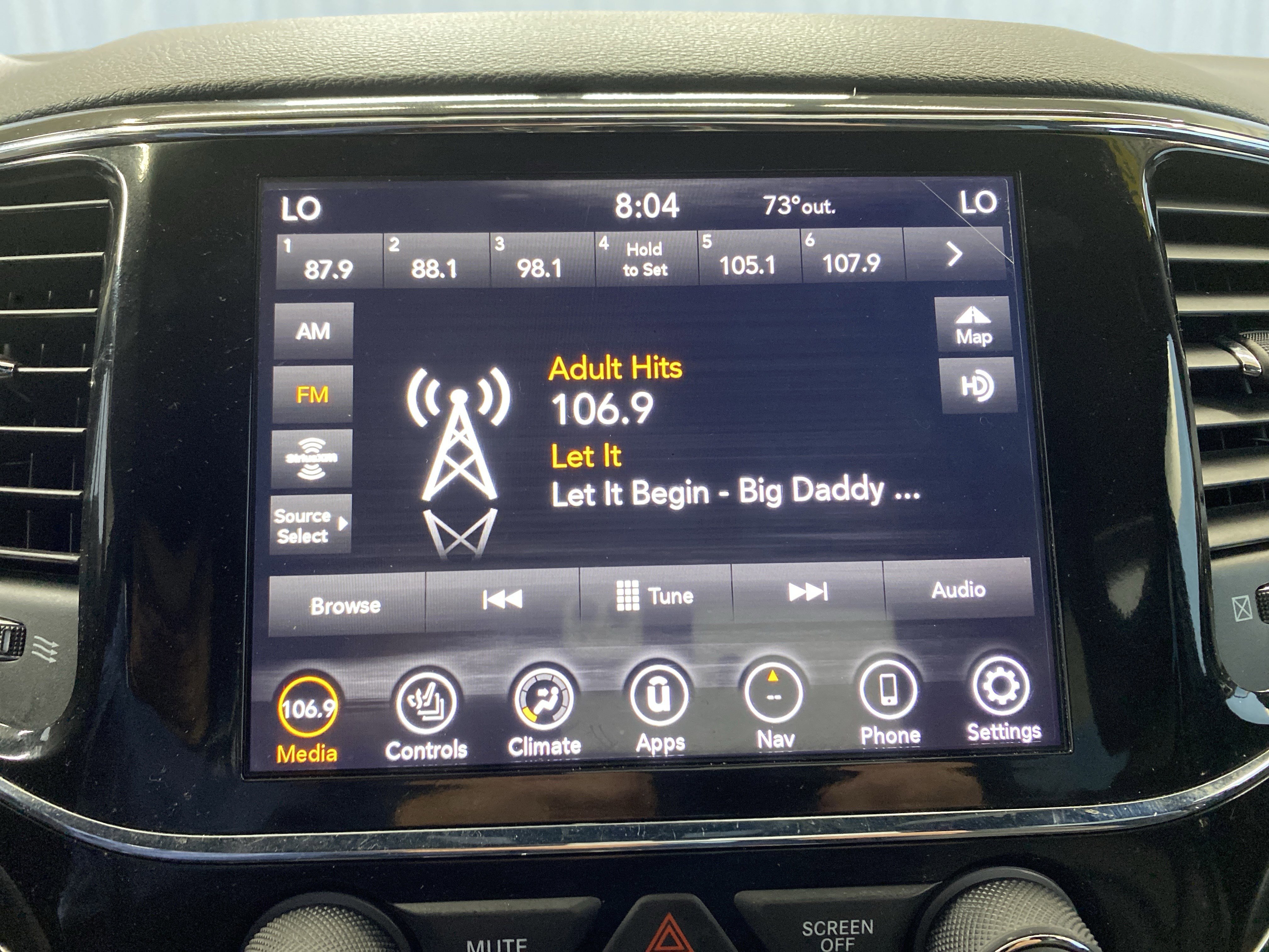 Certified 2022 Jeep Grand Cherokee Limited image 18