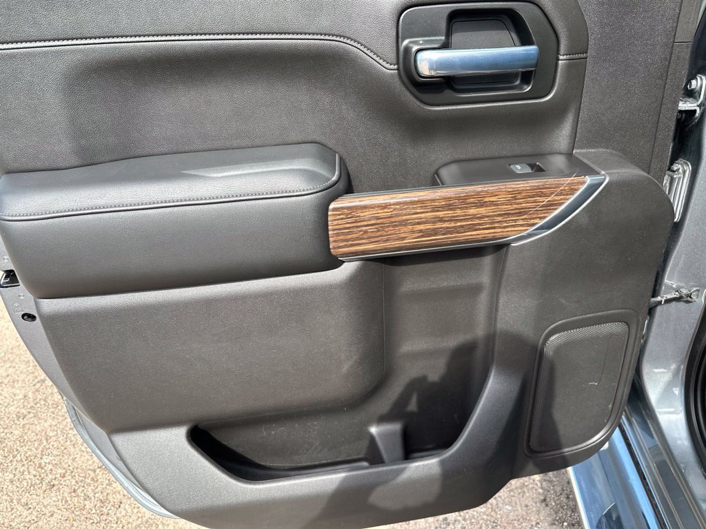 Used 2019 Chevrolet Silverado 1500 High Country AWD/4WD image 19