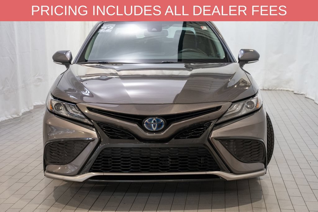 Certified 2022 Toyota Camry XSE FWD image 2