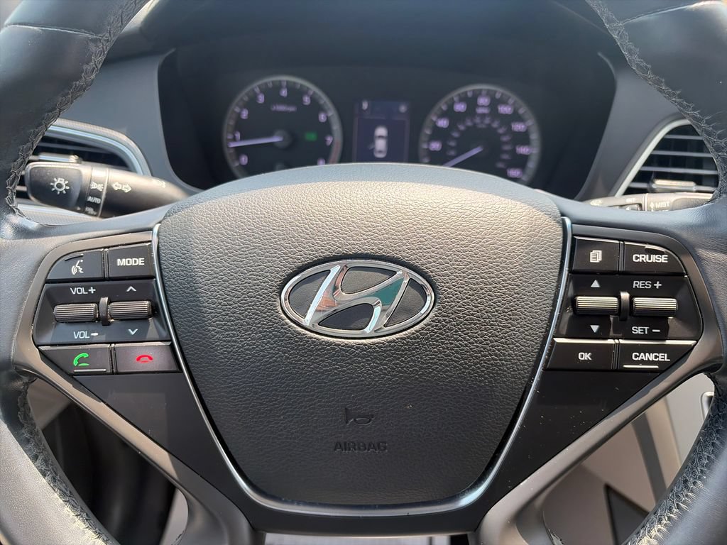 Used 2015 Hyundai Sonata Sport w/ Option Group 03 FWD image 15