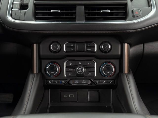 Used 2023 Chevrolet Suburban High Country AWD/4WD image 34
