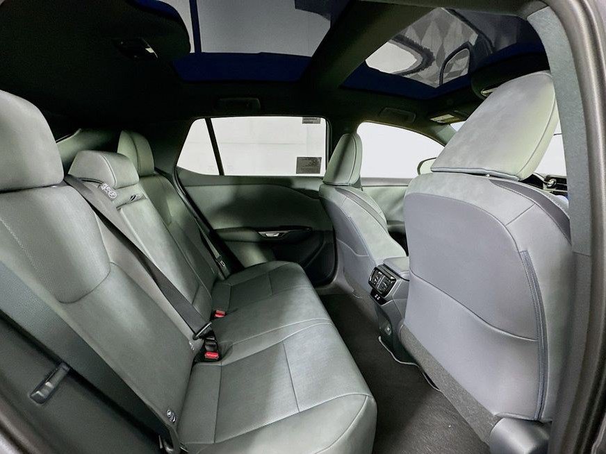 New 2026 Lexus RZ 450e AWD w/ Technology Package image 33