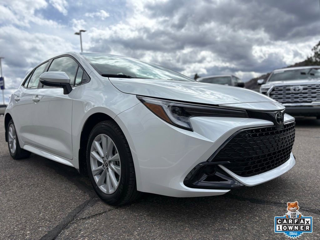 Certified 2025 Toyota Corolla SE w/ SE Package image 11