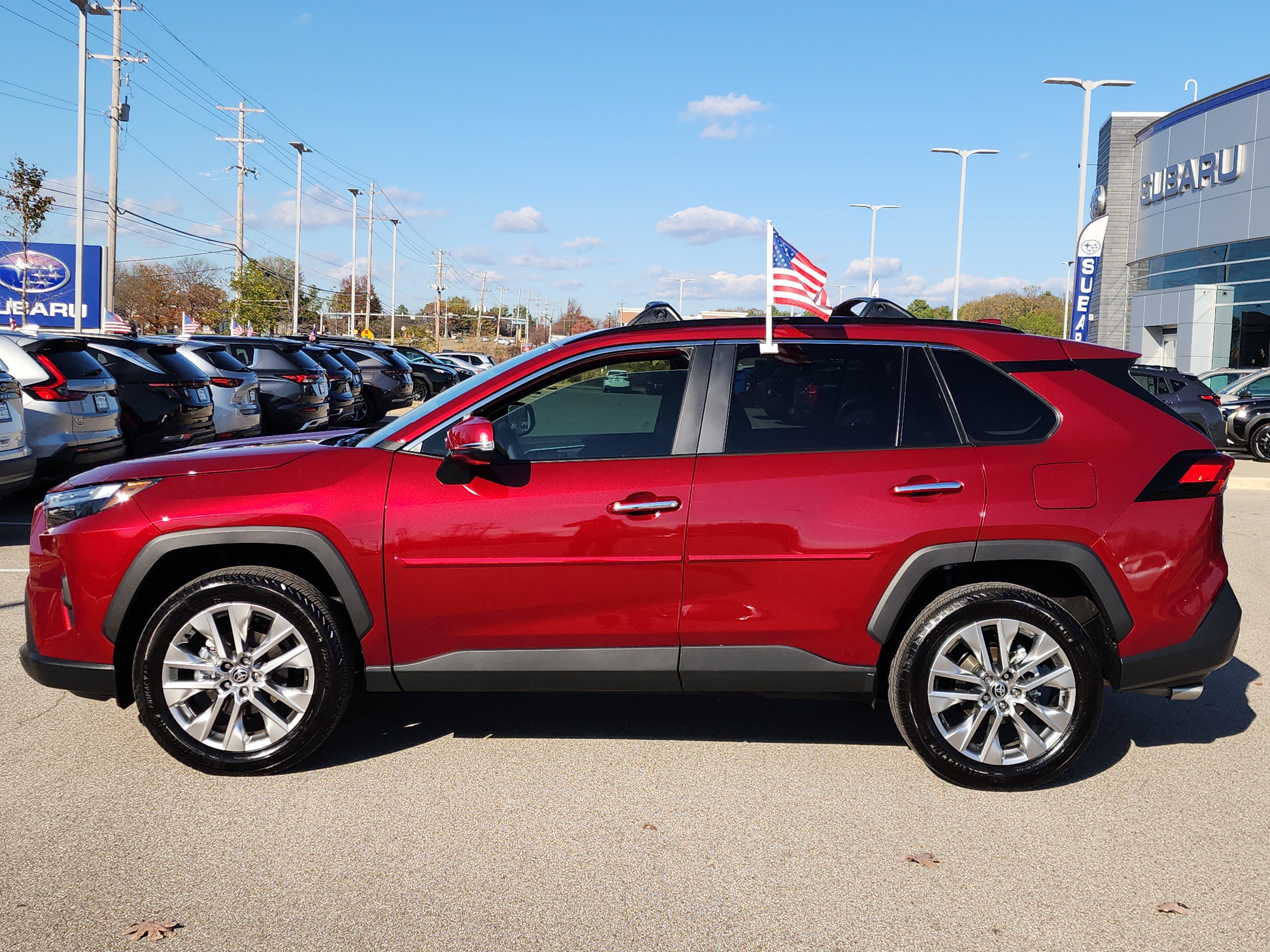 Used 2025 Toyota RAV4 Limited image 6
