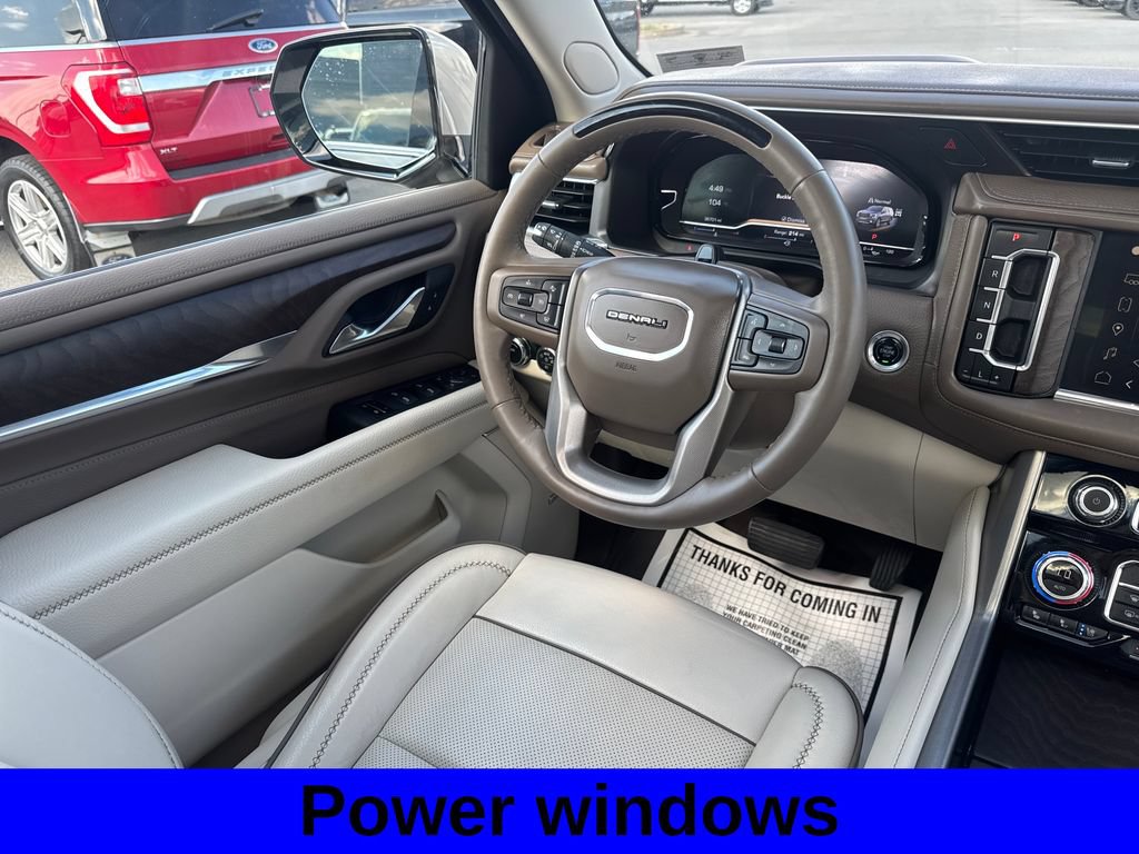 Used 2024 GMC Yukon XL Denali w/ Advanced Technology Package AWD/4WD image 10