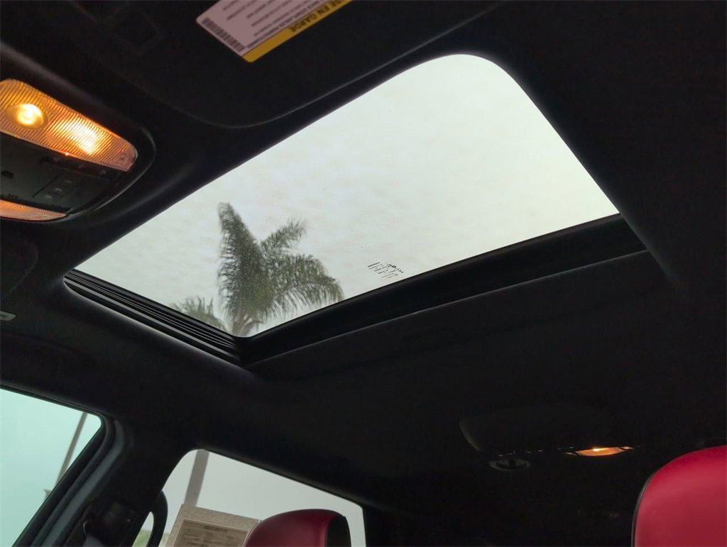 Used 2021 Dodge Durango R/T w/ Blacktop Package image 19