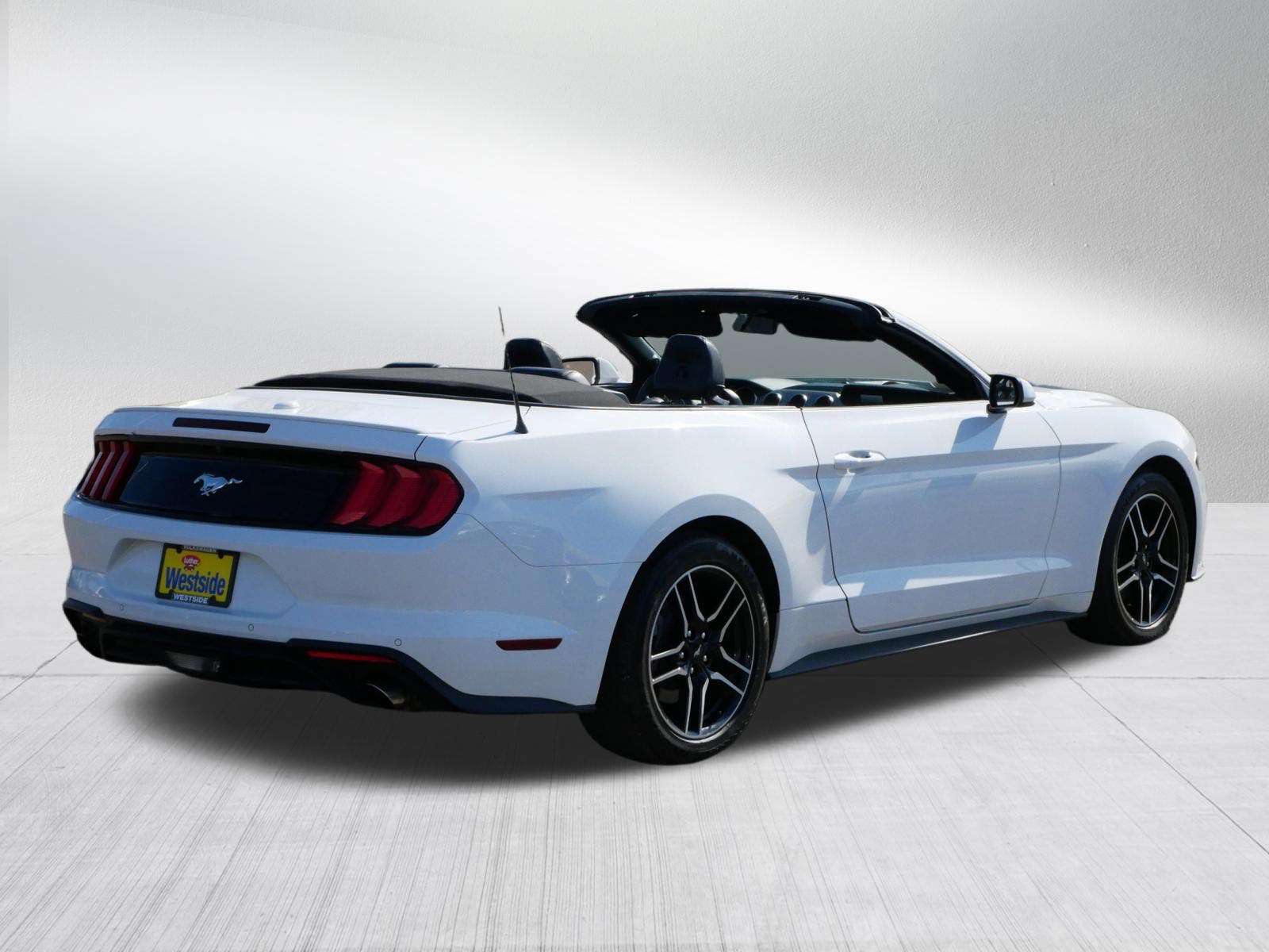 Used 2023 Ford Mustang Premium RWD image 7