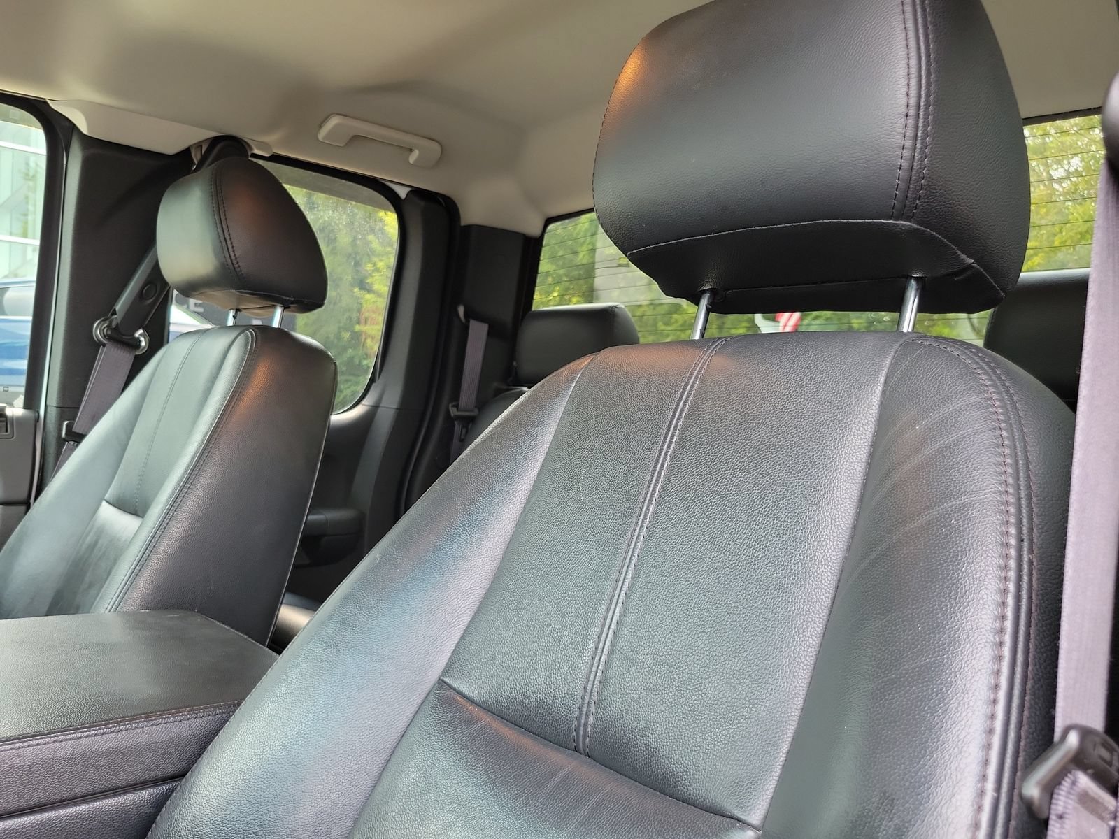 Used 2013 GMC Sierra 3500 SLE w/ SLE Preferred Package AWD/4WD image 12