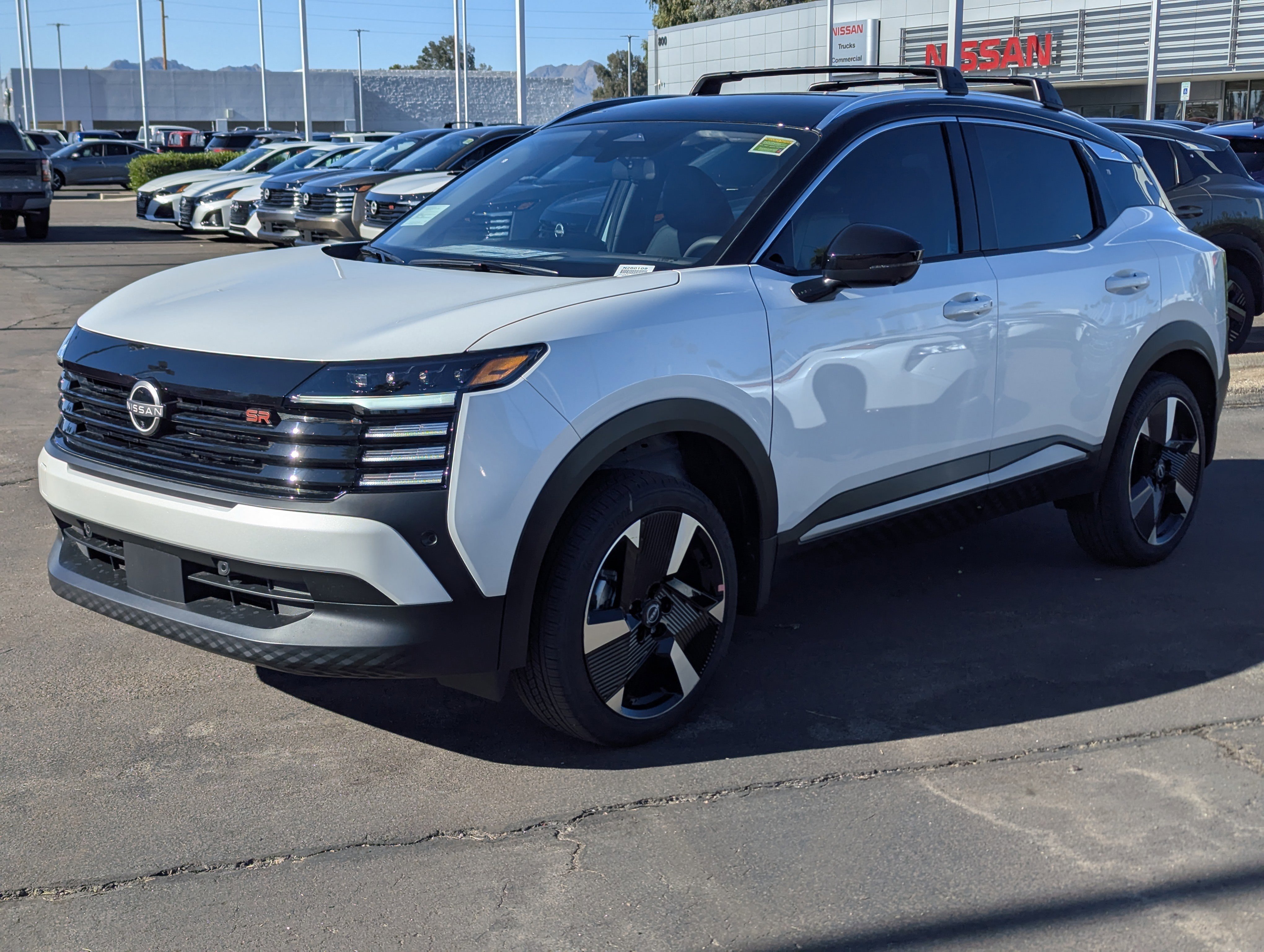 New 2026 Nissan Kicks SR image 5