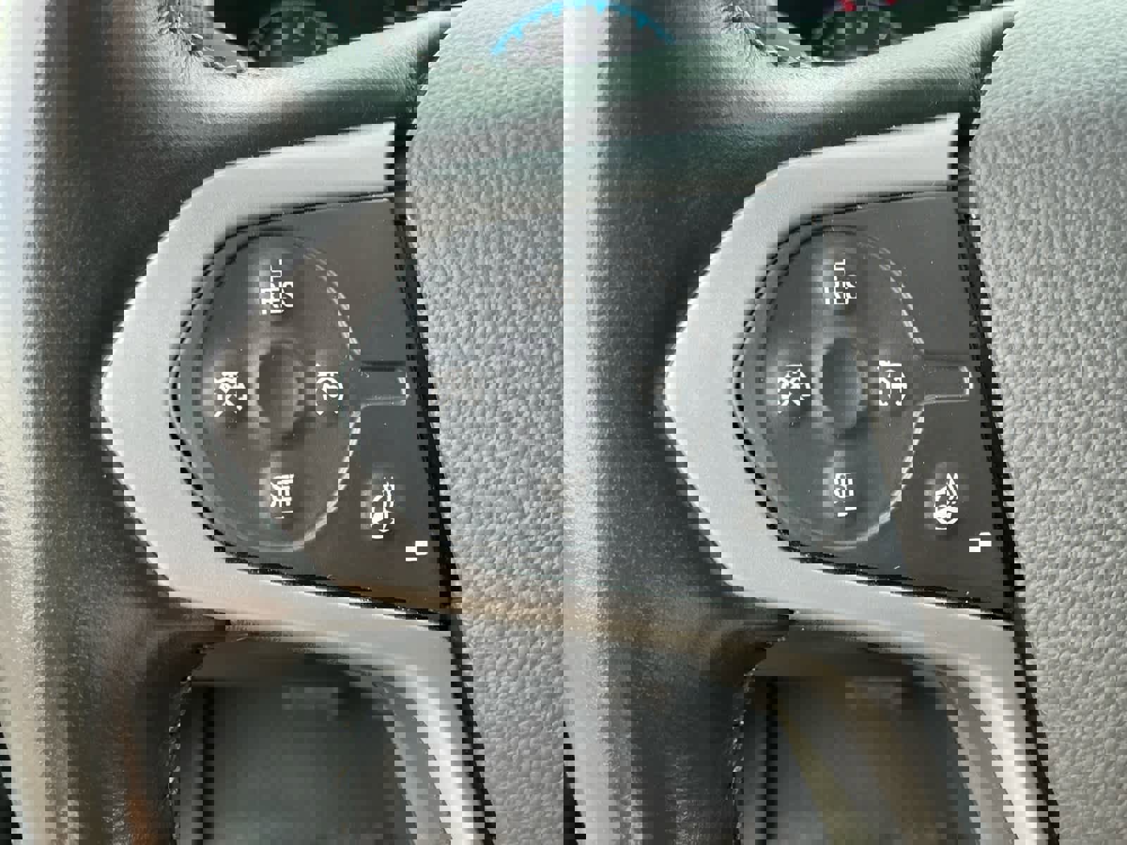 Used 2021 Chevrolet Colorado ZR2 image 24