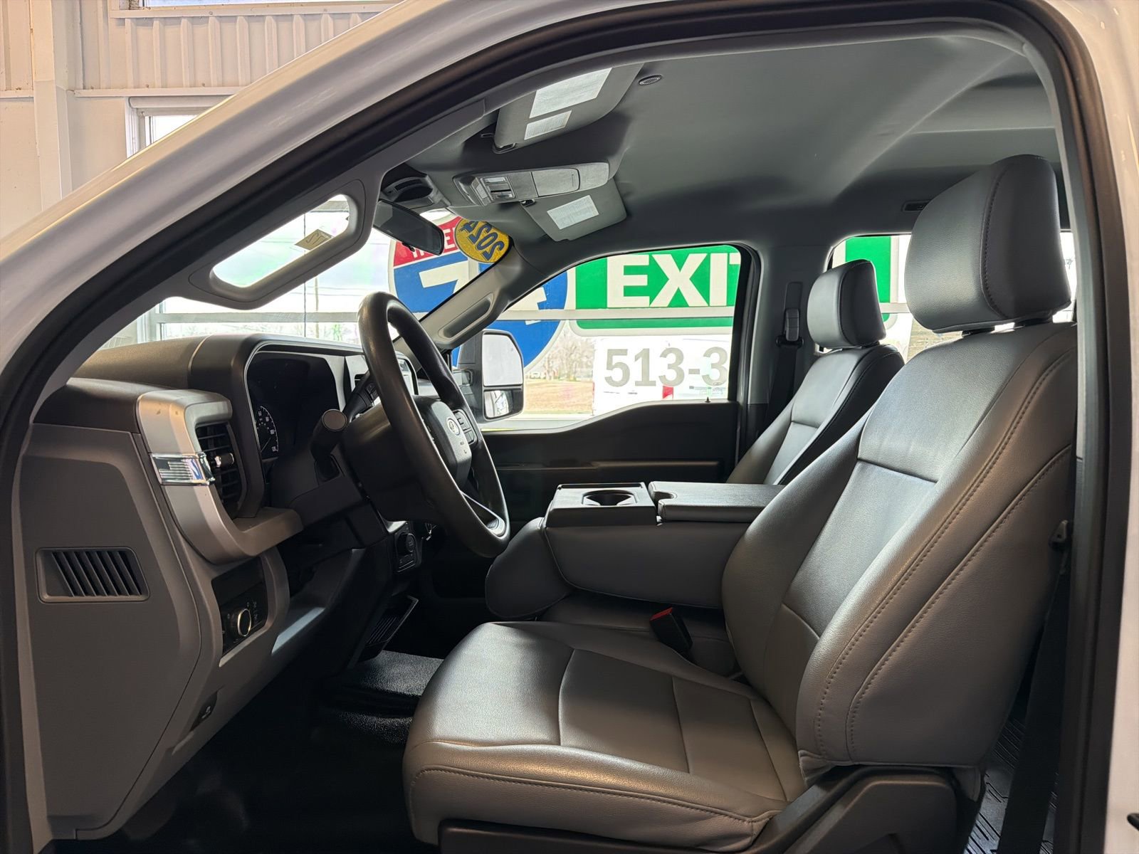 Used 2024 Ford F250 XL image 14