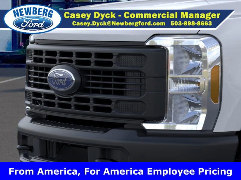 New 2025 Ford F250 XL w/ XL Driver Assist Package AWD/4WD image 17