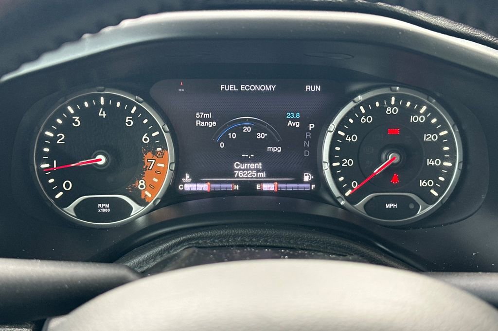 Used 2017 Jeep Renegade Latitude image 16