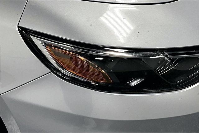 Used 2020 Chevrolet Malibu LT FWD image 26