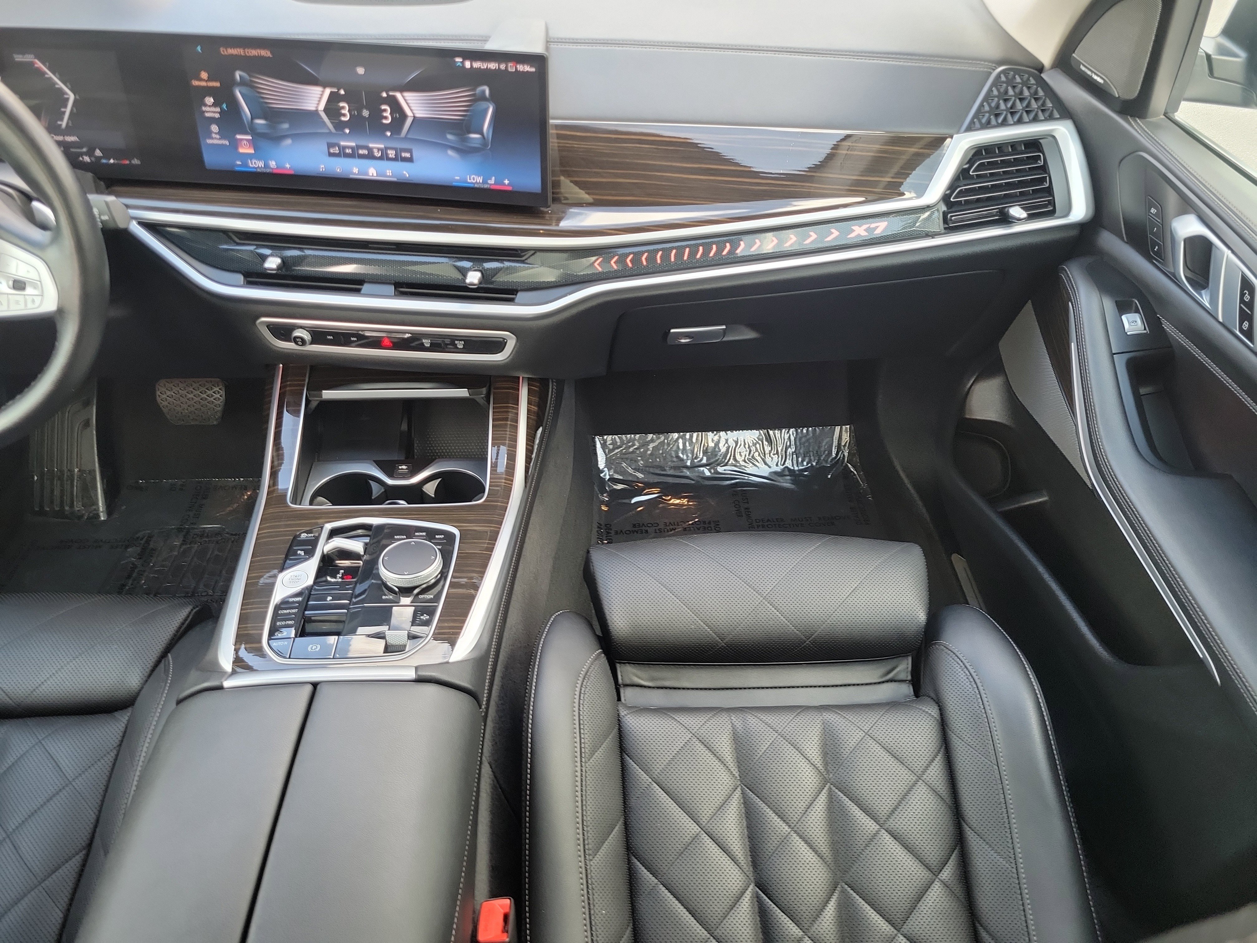 Used 2024 BMW X7 xDrive40i image 19