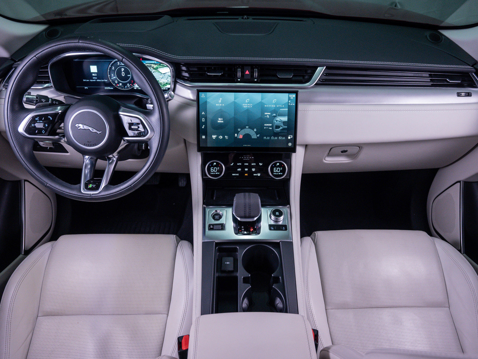 Used 2021 Jaguar F-PACE R-Dynamic S image 16
