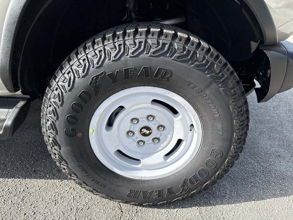 New 2026 Ford Bronco Heritage Edition AWD/4WD image 10