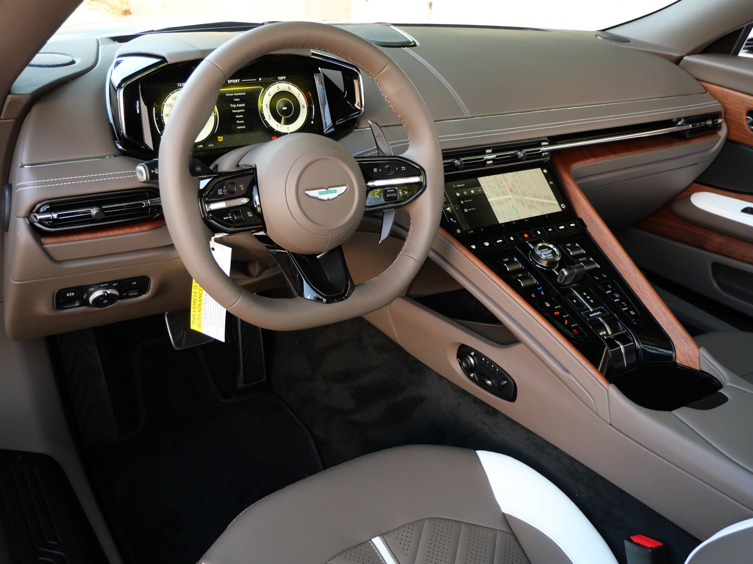 New 2026 Aston Martin DB12 Convertible RWD image 3
