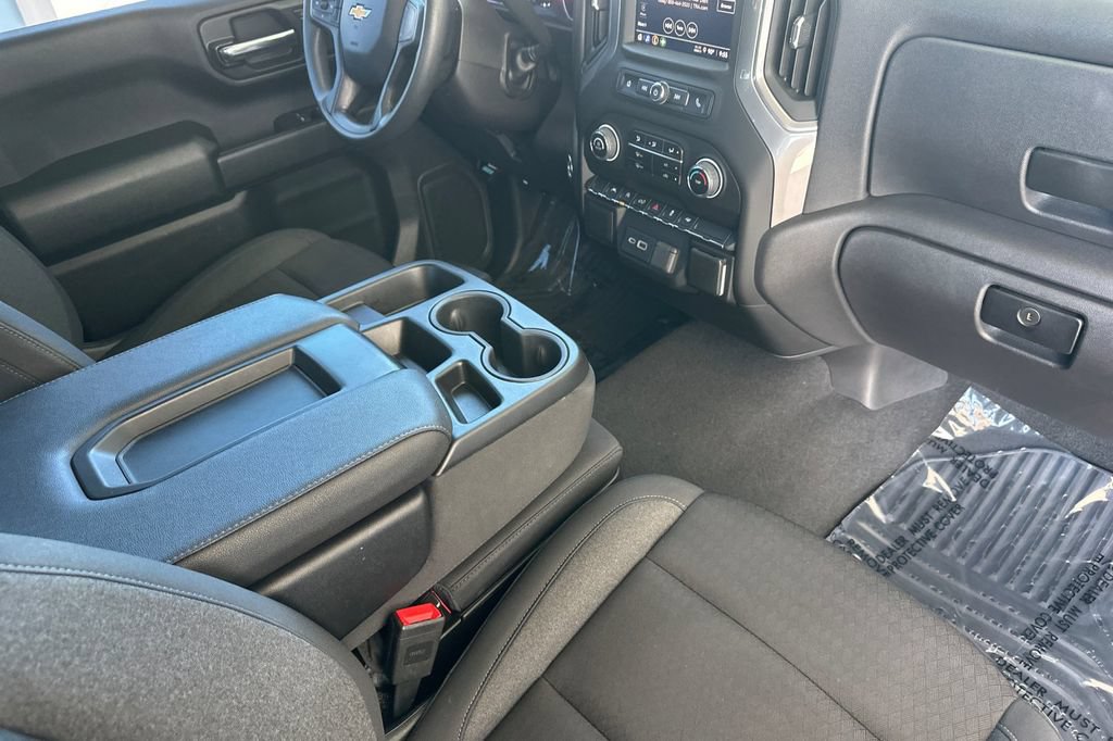 Used 2024 Chevrolet Silverado 1500 Custom RWD image 18