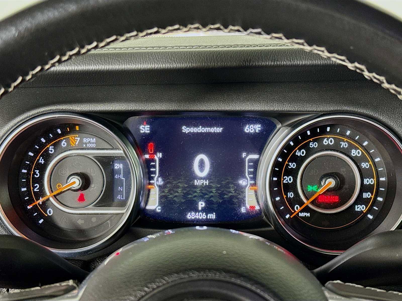 Used 2021 Jeep Gladiator Overland image 12