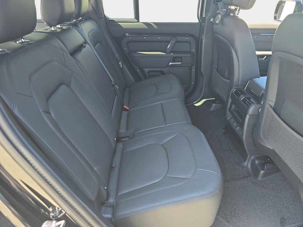 New 2026 Land Rover Defender 110 S AWD/4WD image 11