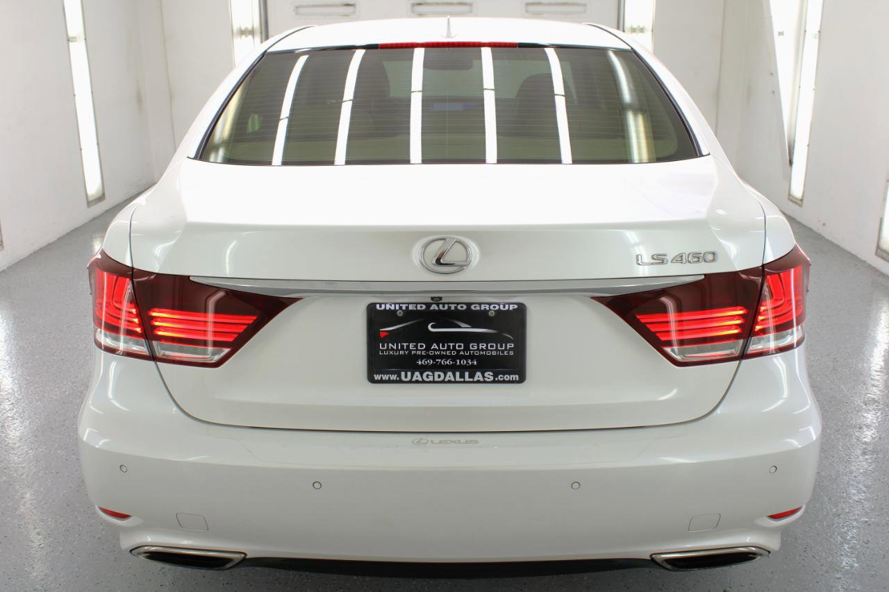 Used 2016 Lexus LS 460 w/ Comfort Package image 8