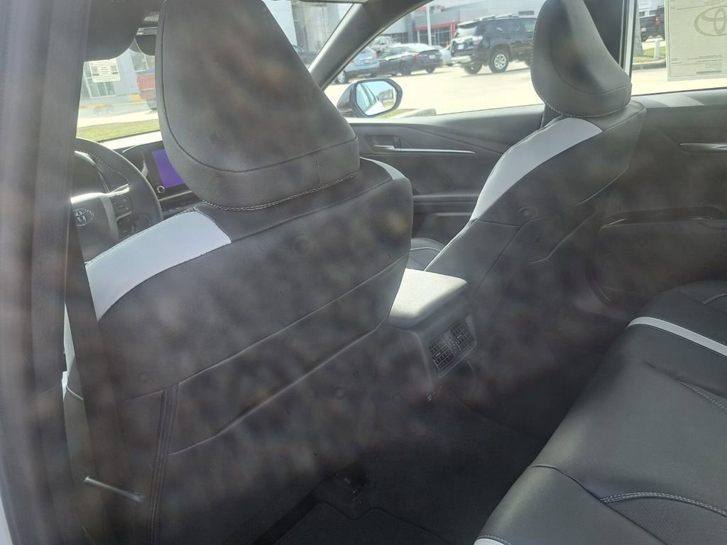 New 2026 Toyota Camry SE image 23