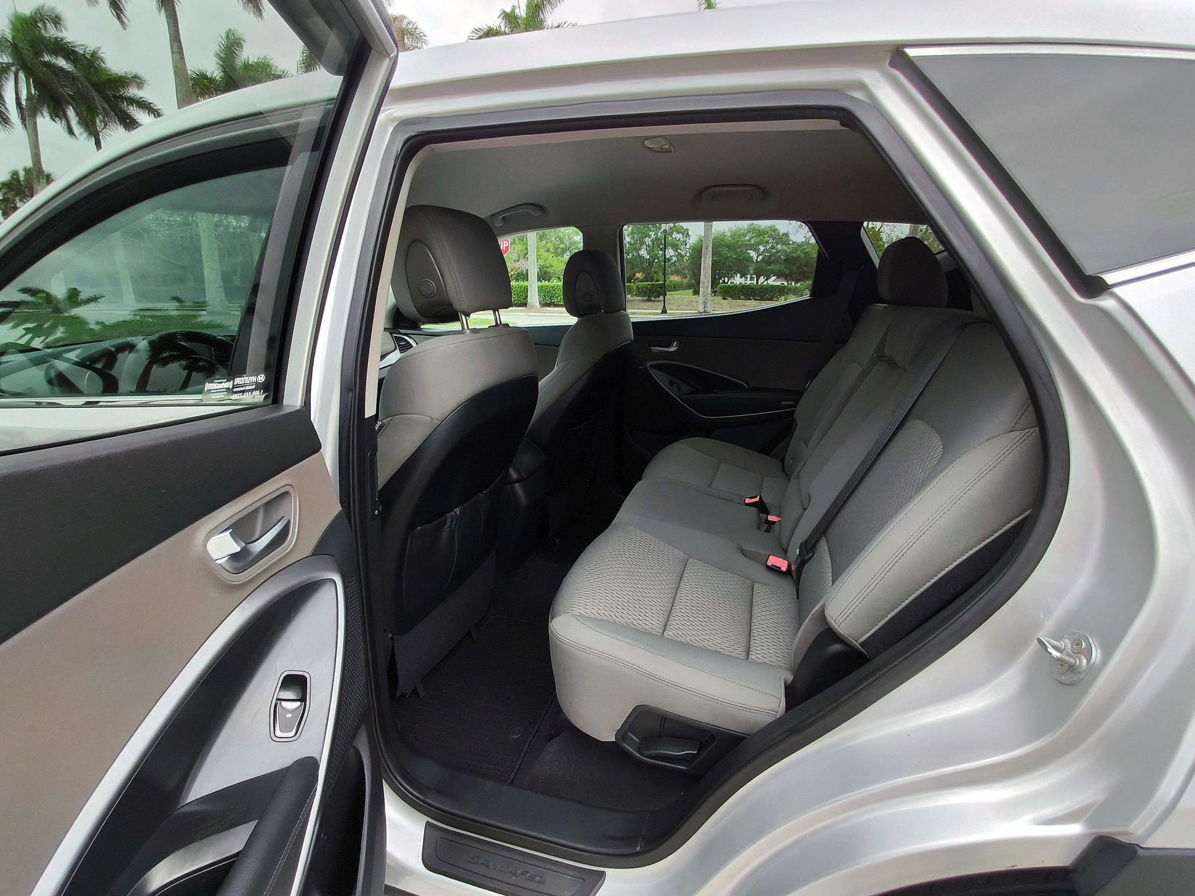 Used 2013 Hyundai Santa Fe Sport FWD image 28