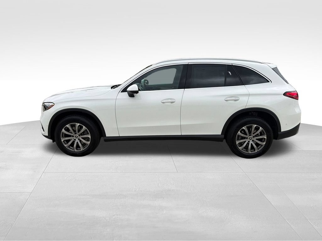 Used 2026 Mercedes-Benz GLC 300 4MATIC image 8