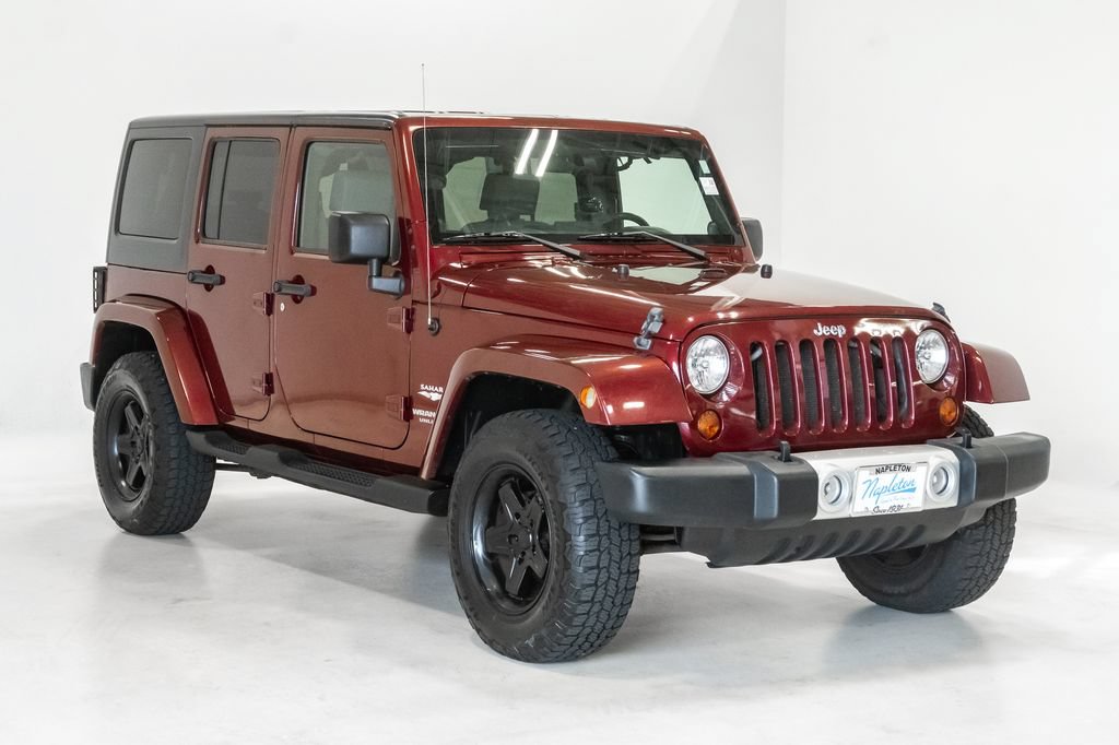 Used 2010 Jeep Wrangler Unlimited Sahara w/ Trailer Tow Group AWD/4WD image 7