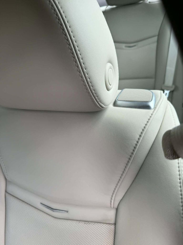 Used 2014 Cadillac XTS Premium FWD image 29