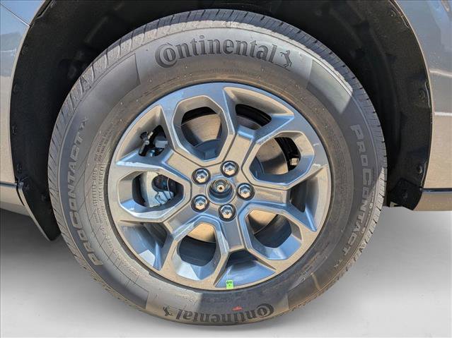 New 2025 Ford Maverick XLT w/ Equipment Group 302A image 24