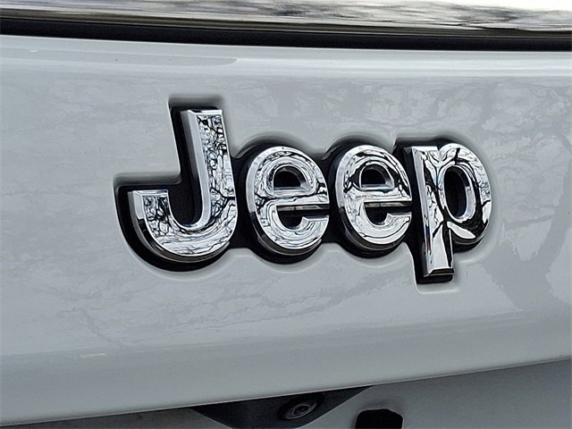 Used 2022 Jeep Compass Limited w/ Elite Group image 29