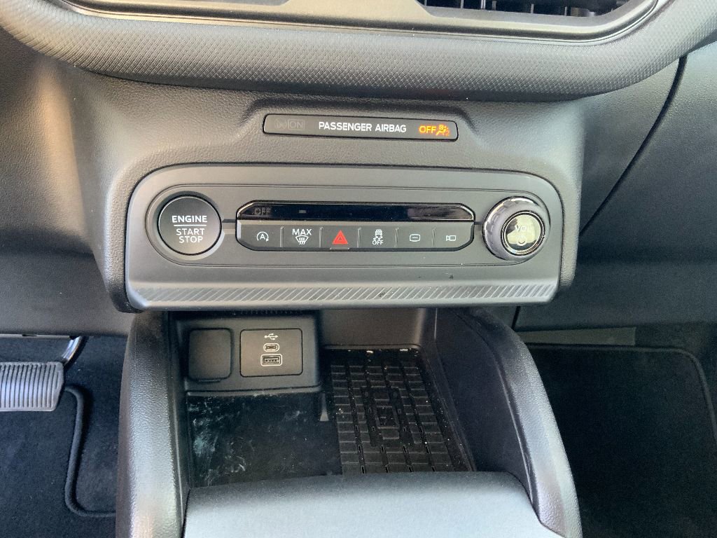 Used 2025 Ford Bronco Sport Heritage w/ Convenience Package image 16