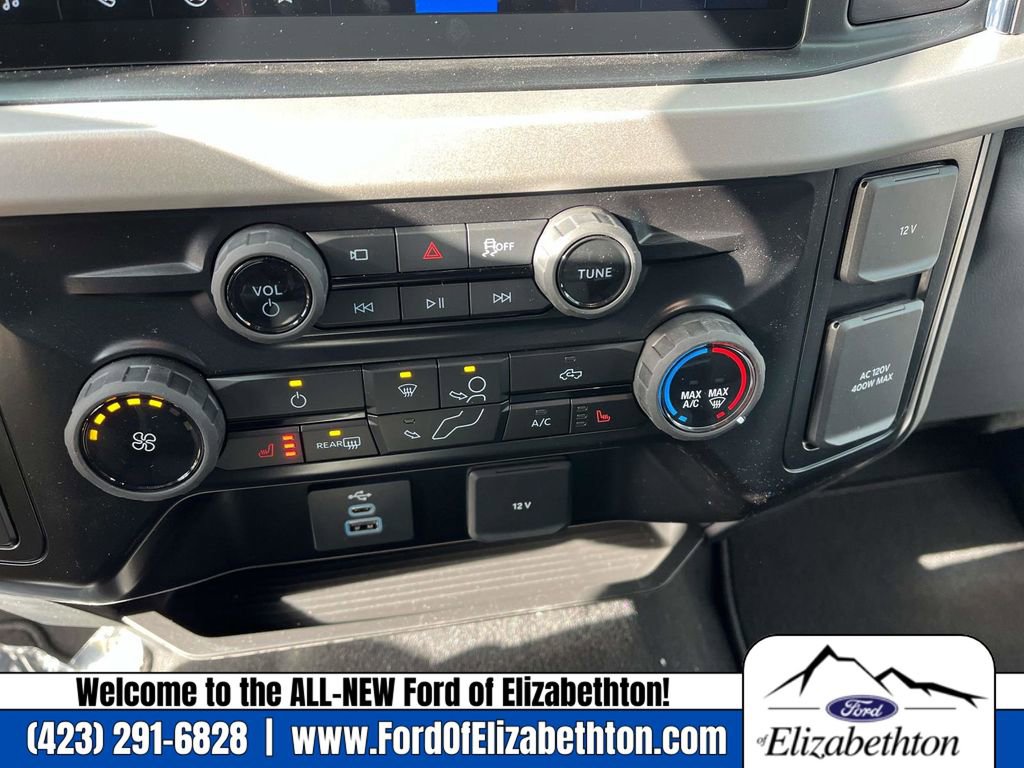 New 2025 Ford F350 XLT w/ Black Appearance Package image 26