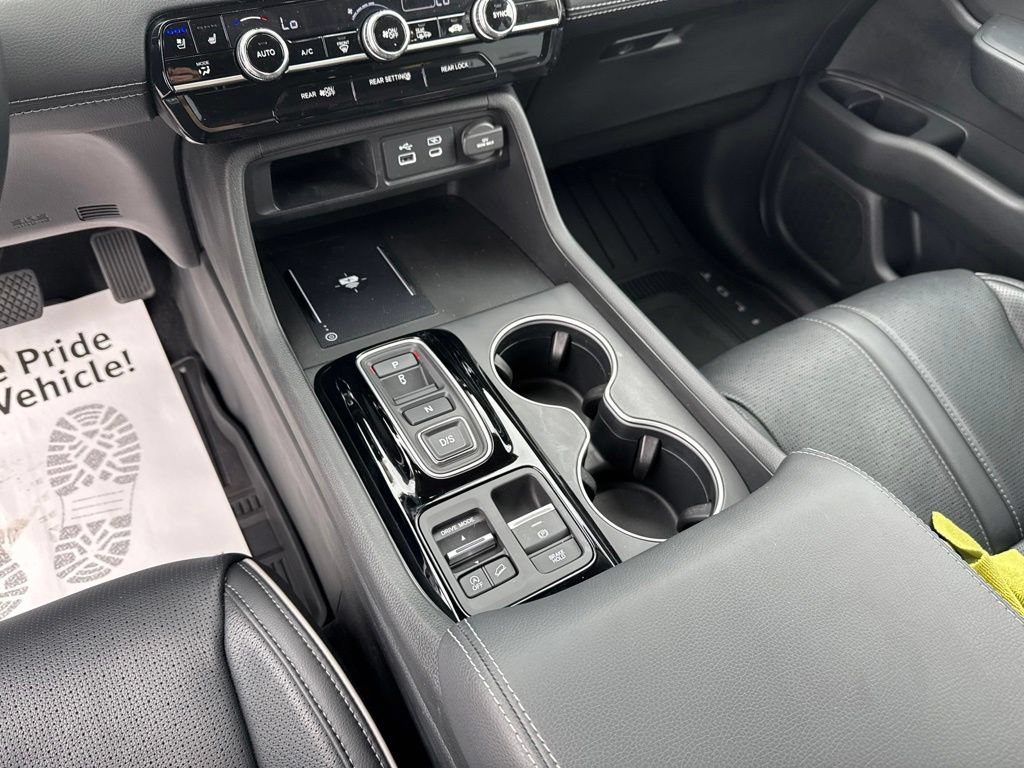Certified 2025 Honda Pilot Elite image 27