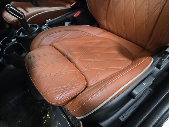 Certified 2024 MINI Cooper S FWD image 23