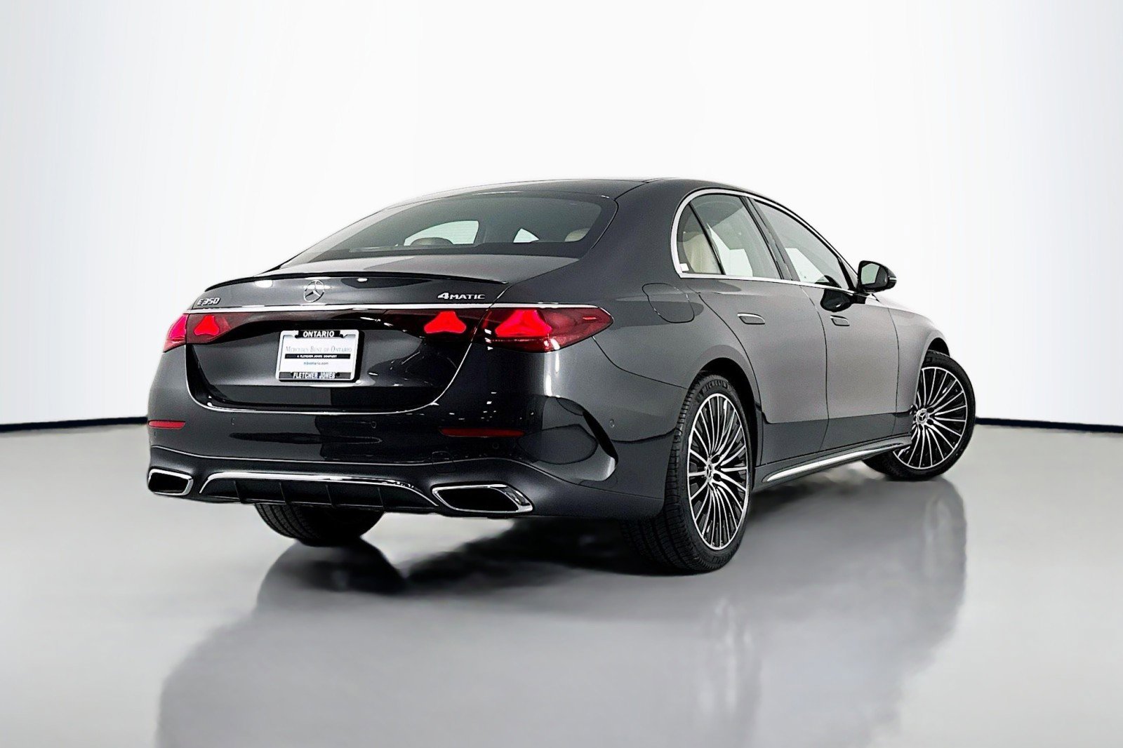 New 2026 Mercedes-Benz E 350 4MATIC Sedan image 11
