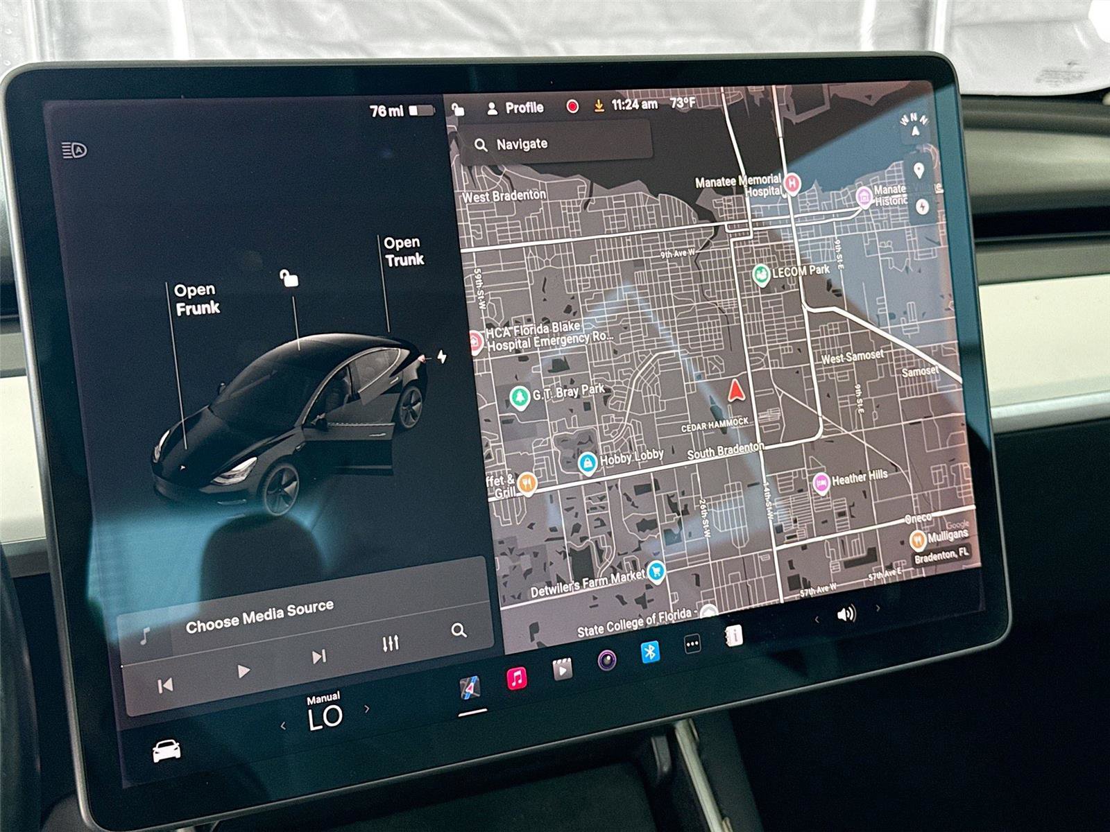 Used 2018 Tesla Model 3 Performance image 7